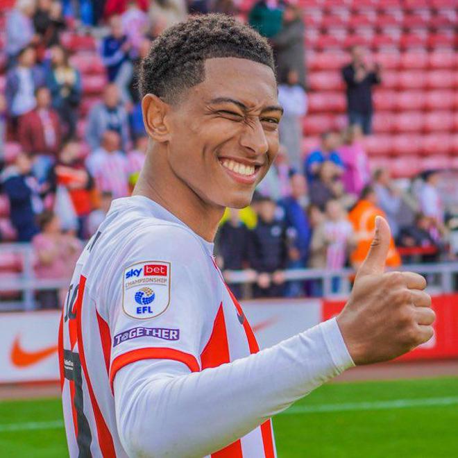 羅馬諾：小貝林厄姆體檢，簽約多特五年