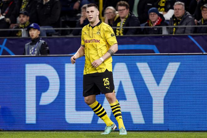 迪馬濟奧：后防離隊，米蘭欲引多特后衛聚勒。