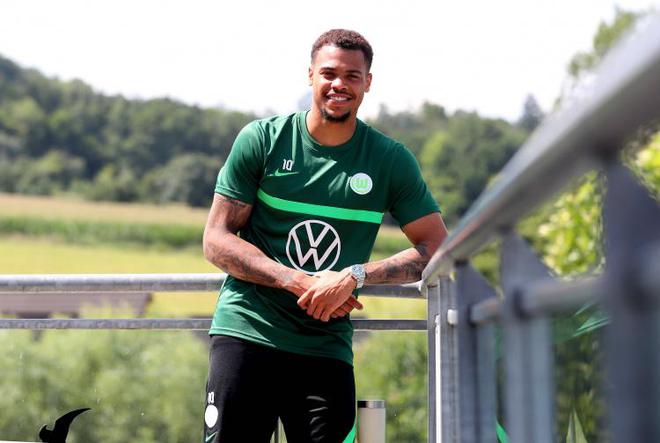 利茲聯接近簽下沃爾夫斯堡前鋒恩梅查，26歲免簽。