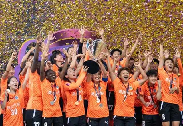 亞冠賽場，武體人奪魁！光彩奪目！