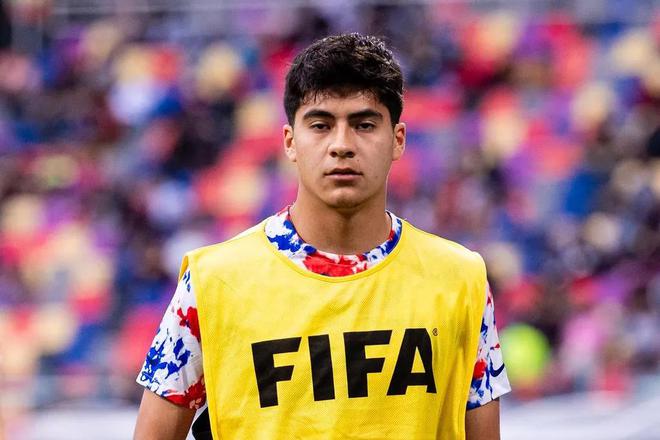 《鏡報》列5大世俱杯新星，波爾圖莫拉入選。