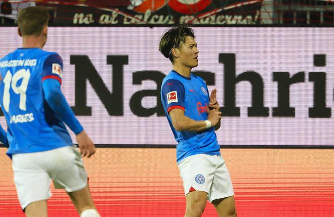 圖片報：門興全力推進町野修斗轉會，安排體檢。