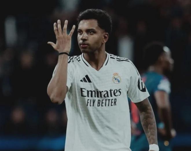 切爾西追吉滕斯，國米簽博尼，巴薩新門神！