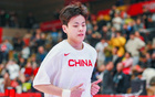 中新網：中國女籃連勝四場，備戰亞洲杯初顯成效。