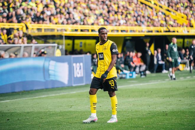 記者：埃貝爾選吉滕斯，多特要價超6000萬歐