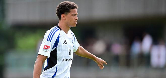 官方：普斯卡什學院簽約安德拉斯·內梅斯前鋒