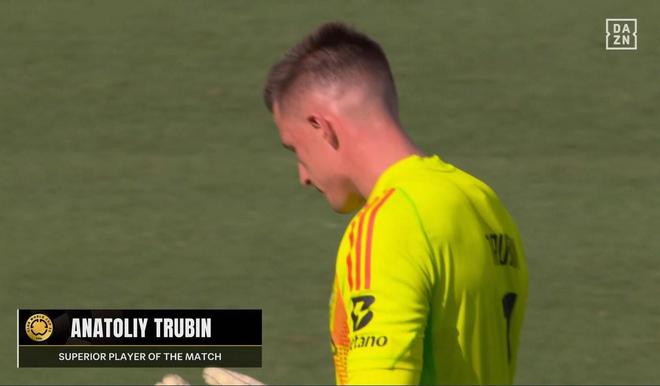 特魯賓，力守不失，本菲卡對拜仁全場最佳。