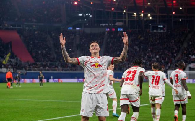 萊比錫知欲購前鋒，塞斯科轉會抬價。