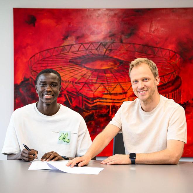 勒沃庫森簽下20歲塞內加爾中衛法耶自赫根。