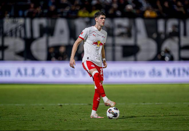 記者：RB萊比錫留人，欲激活買斷條款留中衛科維奇