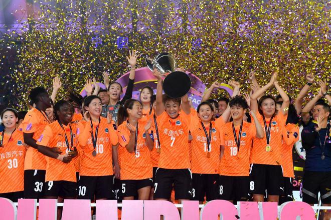 王霜信心衛(wèi)冕亞冠，世俱杯迎戰(zhàn)強敵無懼