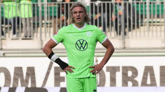 記者：博爾瑙轉會利茲聯，體檢中，轉會費600萬歐。