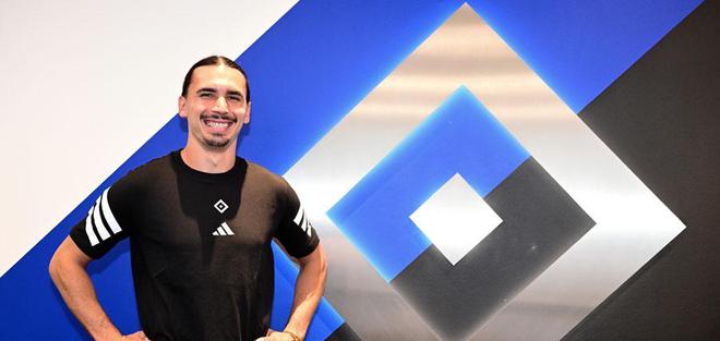 官方簽約：瑞安·菲利普正式加盟漢堡，新賽季穿14號戰袍。