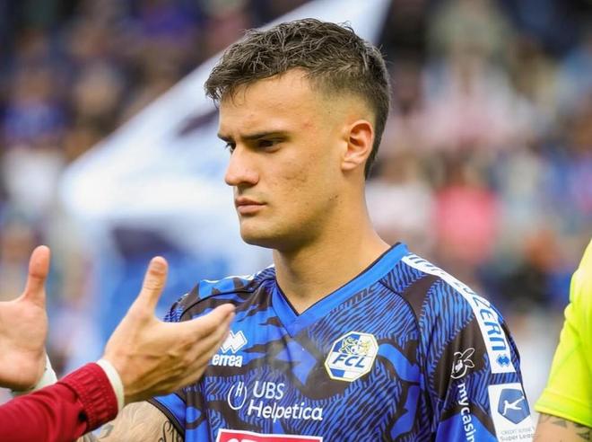 記者：漢堡有意國米19歲中場斯坦科維奇，非布魯獨有。