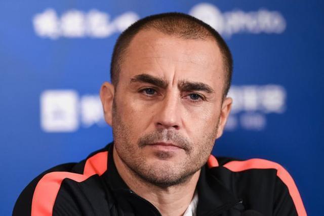 卡納瓦羅評阿隆索動力不足，豐塞卡上半程挑戰待解。