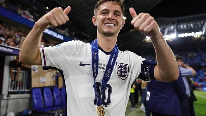 德媒：多特欲簽麥卡蒂，領(lǐng)跑競購