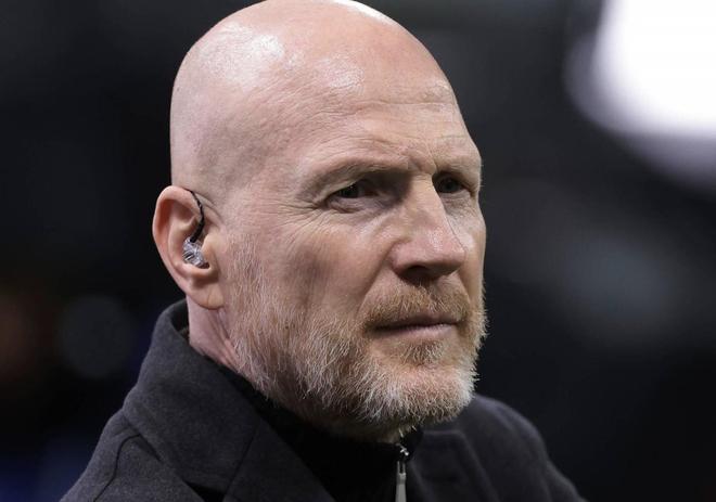 薩默爾：愛多特，助其進步，不因排名而離去。