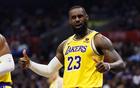 詹姆斯交易傳聞平息，名記稱無合適方案，大概率留隊湖人。