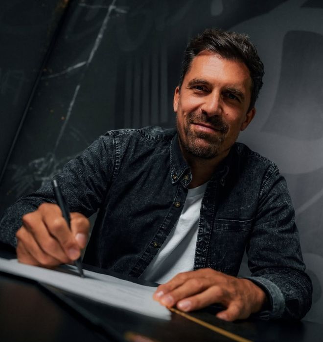 官方：德累斯頓迪納摩續約斯塔姆