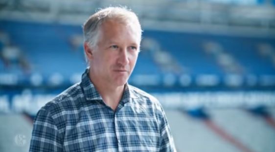 沙爾克04總監期待柏林首戰，信心滿滿新賽季。