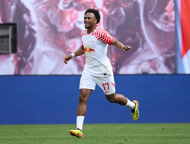 德天：桑德蘭欲購奧蓬達，萊比錫出售存疑