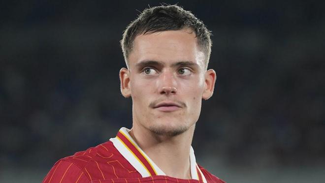 英超夏窗轉會投入超20億歐，德甲受影響，競爭擔憂。