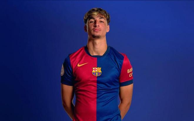 世體：巴薩B隊(duì)中場(chǎng)吉耶費(fèi)爾南德斯留隊(duì)機(jī)率極低。