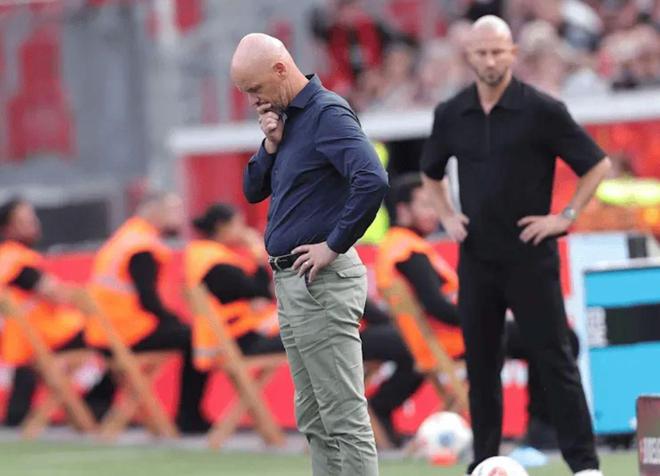 滕哈赫新帥兩戰(zhàn)定生死，或下課于一役，夏窗八人離隊。