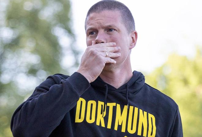 德天空：圖爾貝里執教新隊，多特獲百萬歐補償