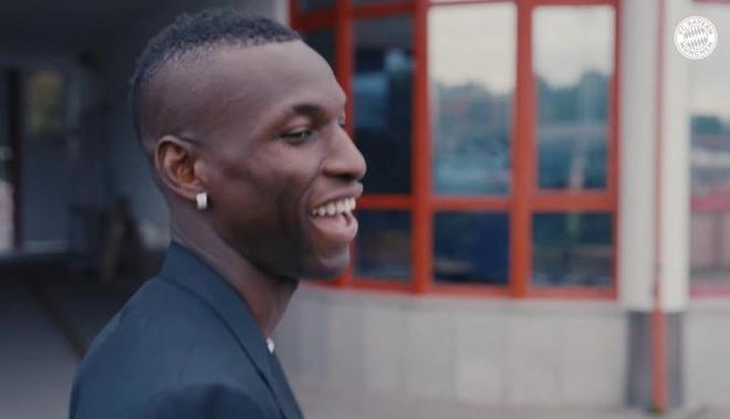 圖片報：杰克遜無冬歇，征戰非洲杯，或錯四賽。